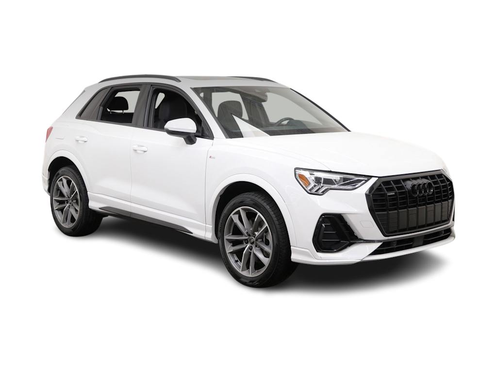 Thumbnail: 2023 Audi Q3 - 14