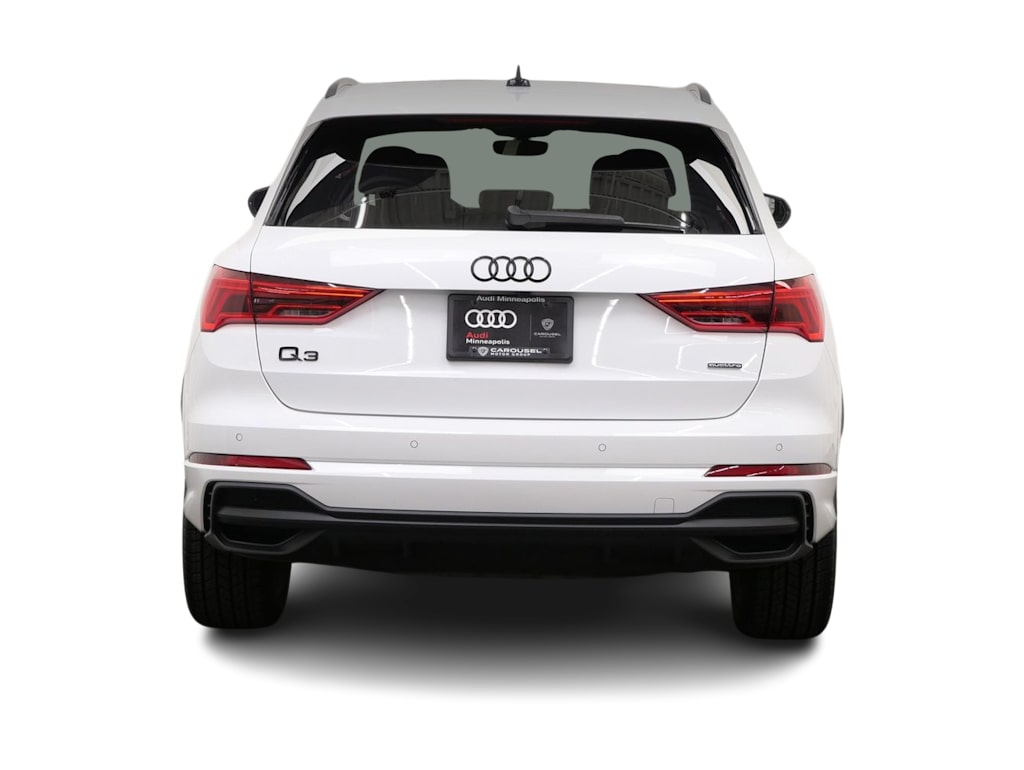 Thumbnail: 2023 Audi Q3 - 5