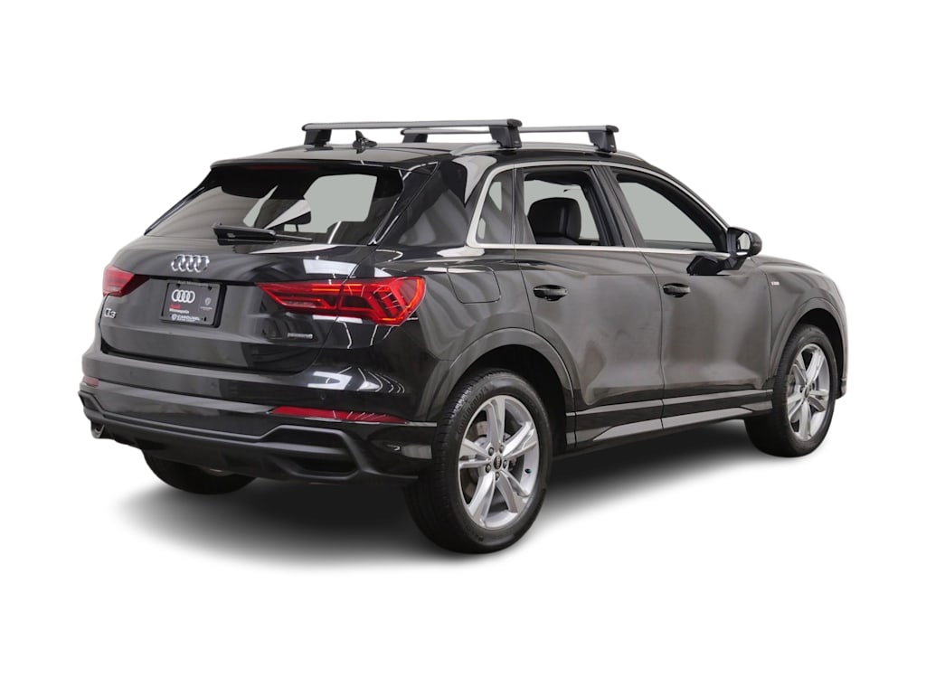 Thumbnail: 2023 Audi Q3 - 12