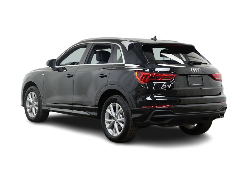 Thumbnail: 2025 Audi Q3 - 4