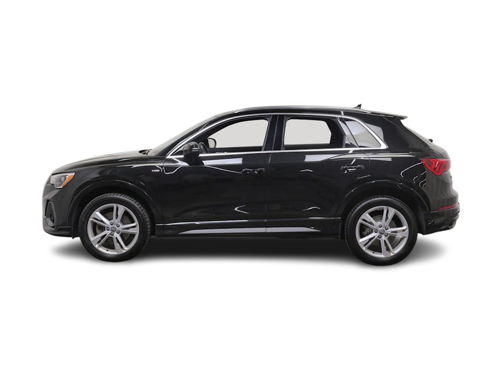 Thumbnail: 2020 Audi Q3 - 3