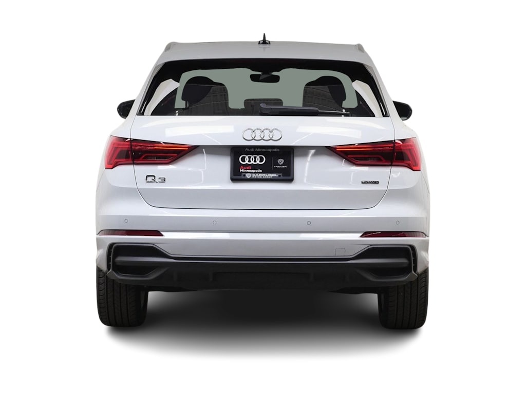 Thumbnail: 2023 Audi Q3 - 5