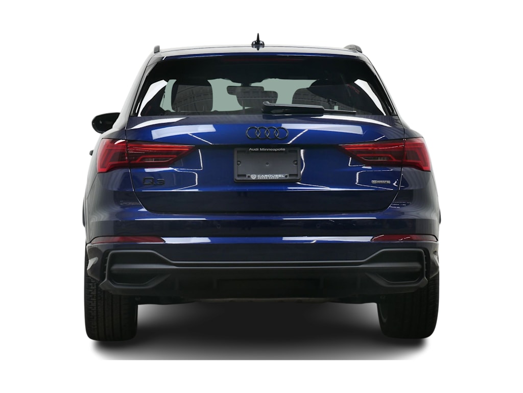 Thumbnail: 2025 Audi Q3 - 4