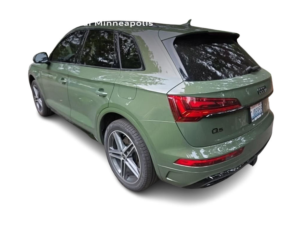 Thumbnail: 2023 Audi Q5 - 4