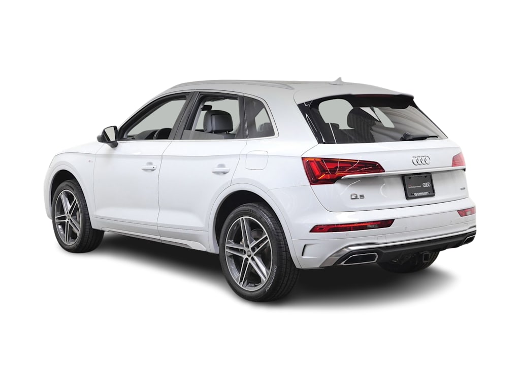 Thumbnail: 2023 Audi Q5 - 4