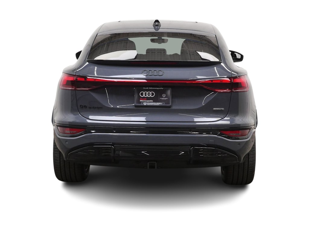 Thumbnail: 2027 Audi Q6 e-tron - 5
