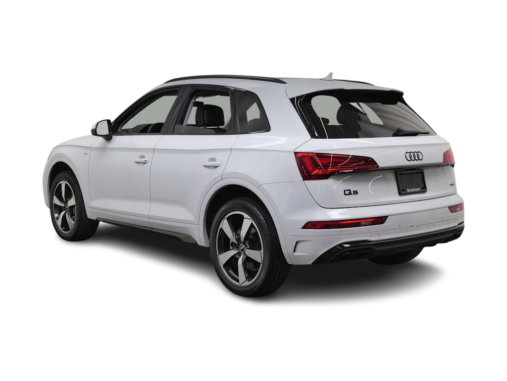 Thumbnail: 2023 Audi Q5 - 4