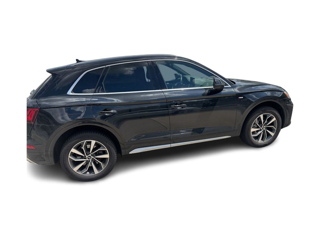 Thumbnail: 2022 Audi Q5 - 9
