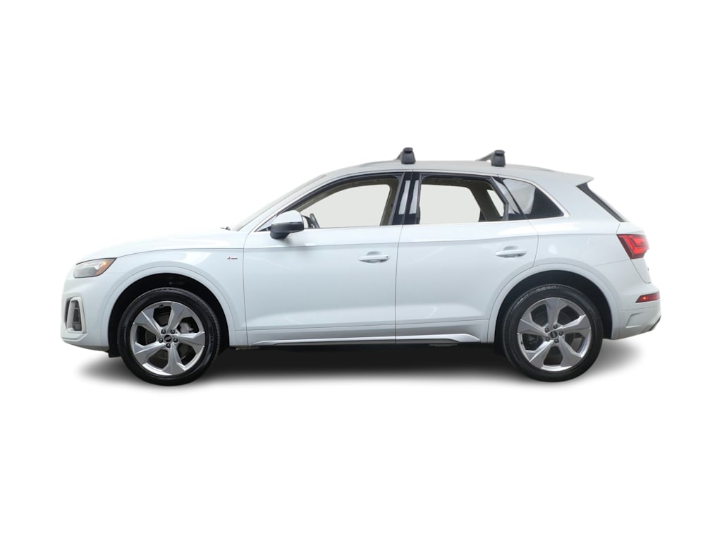 Thumbnail: 2023 Audi Q5 - 3
