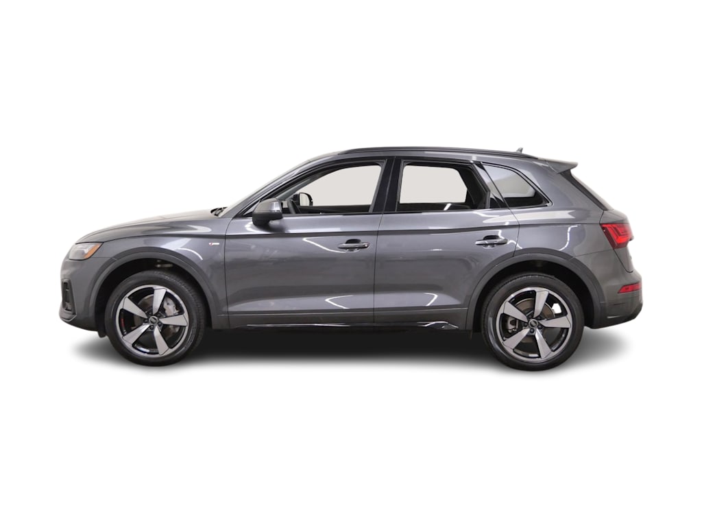Thumbnail: 2023 Audi Q5 - 3