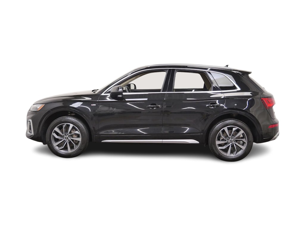 Thumbnail: 2023 Audi Q5 - 3