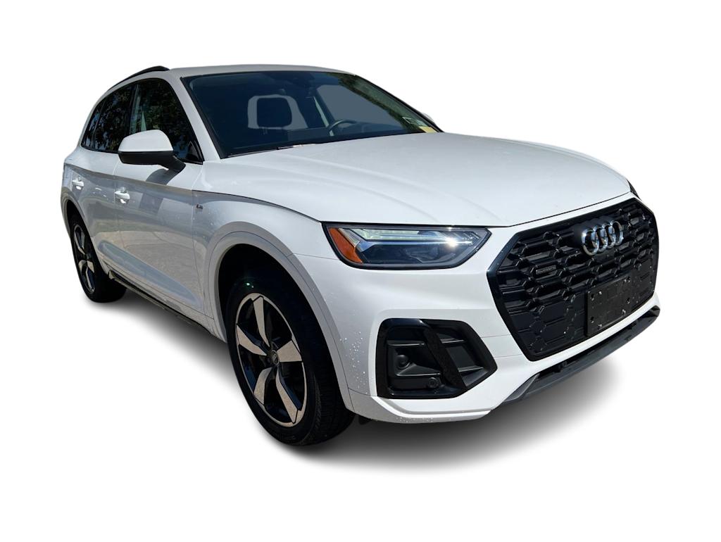 Thumbnail: 2023 Audi Q5 - 11