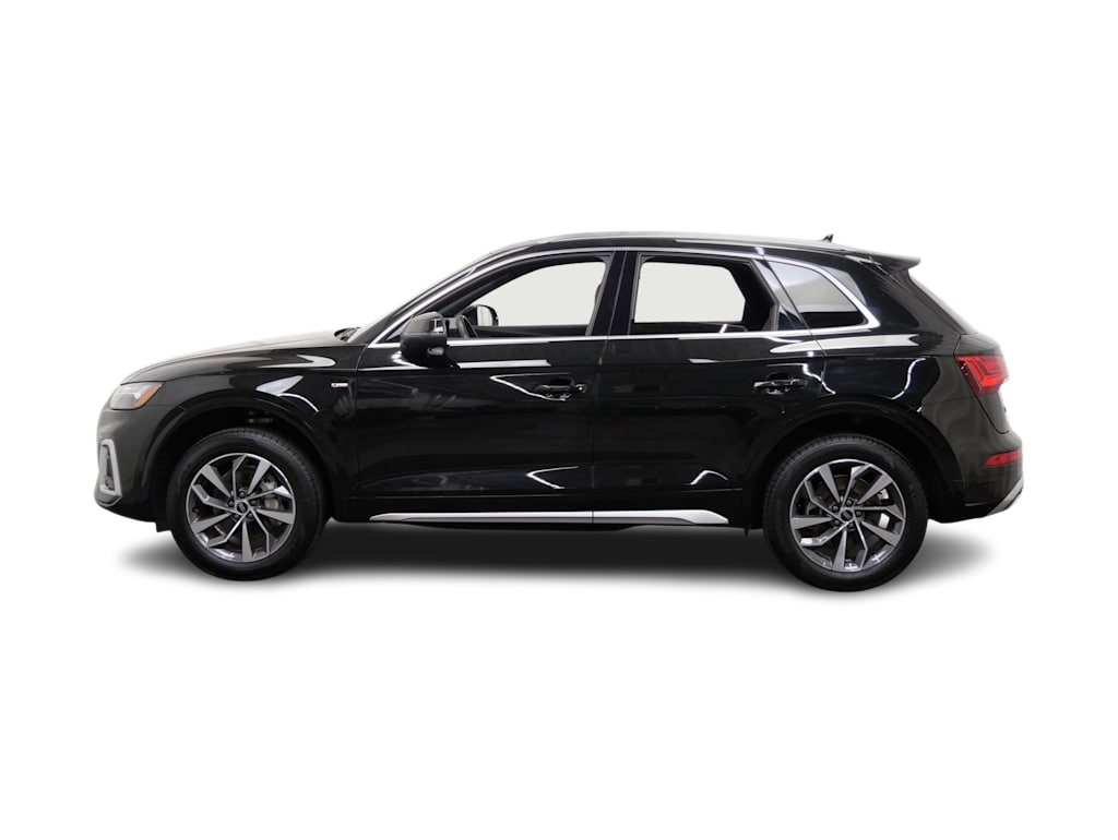 Thumbnail: 2023 Audi Q5 - 3