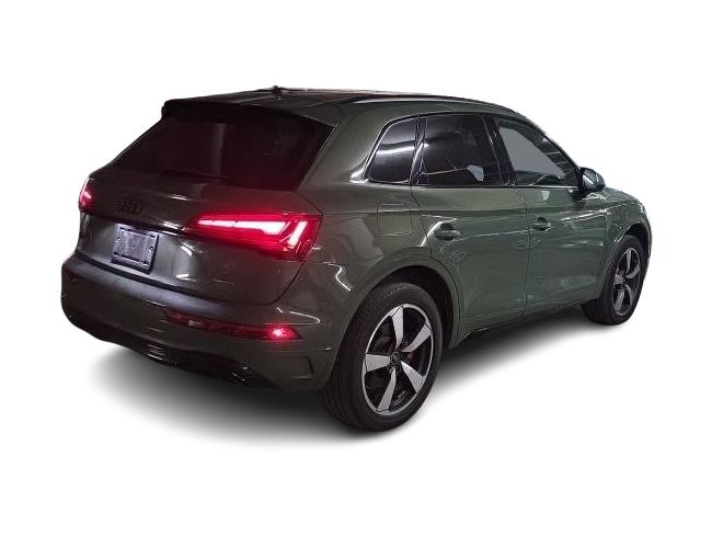 Thumbnail: 2024 Audi Q5 - 11