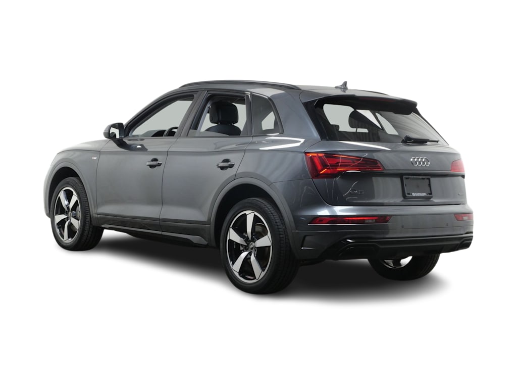 Thumbnail: 2023 Audi Q5 - 4