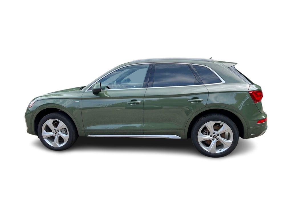 Thumbnail: 2023 Audi Q5 - 3