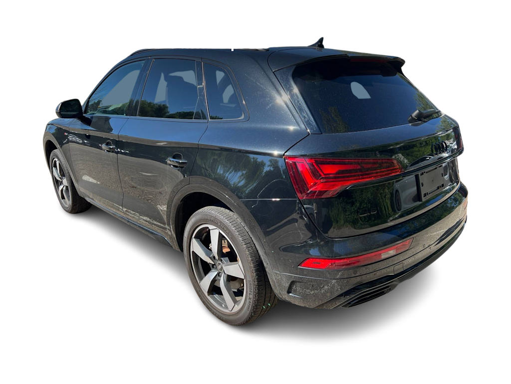 Thumbnail: 2023 Audi Q5 - 4