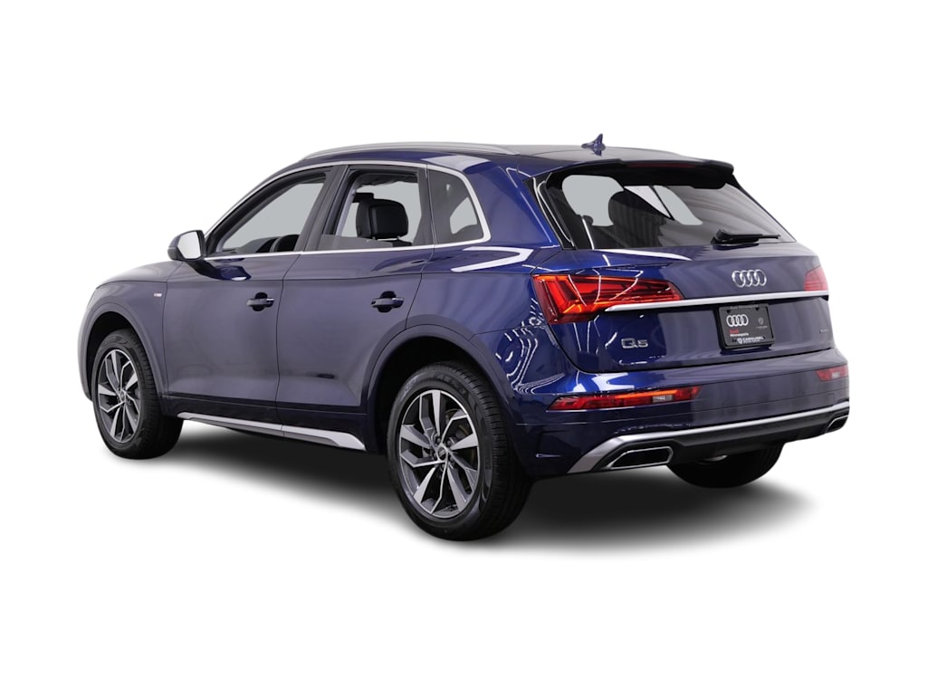 Thumbnail: 2023 Audi Q5 - 4