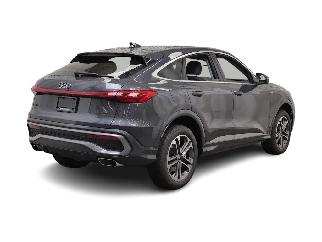 Thumbnail: 2026 Audi Q5 - 8