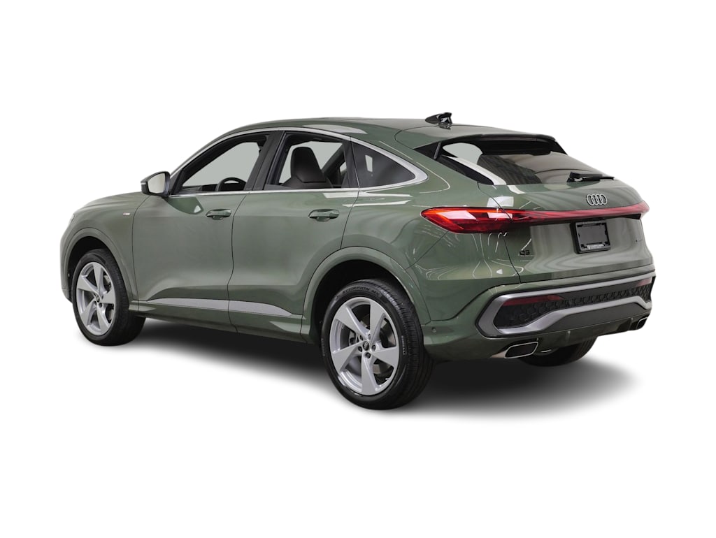 Thumbnail: 2025 Audi Q5 - 4