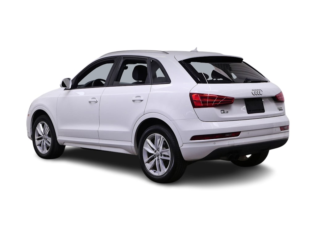 Thumbnail: 2017 Audi Q3 - 4