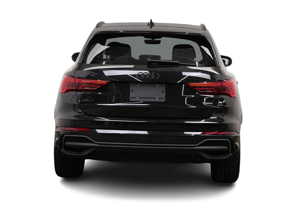 Thumbnail: 2023 Audi Q3 - 5