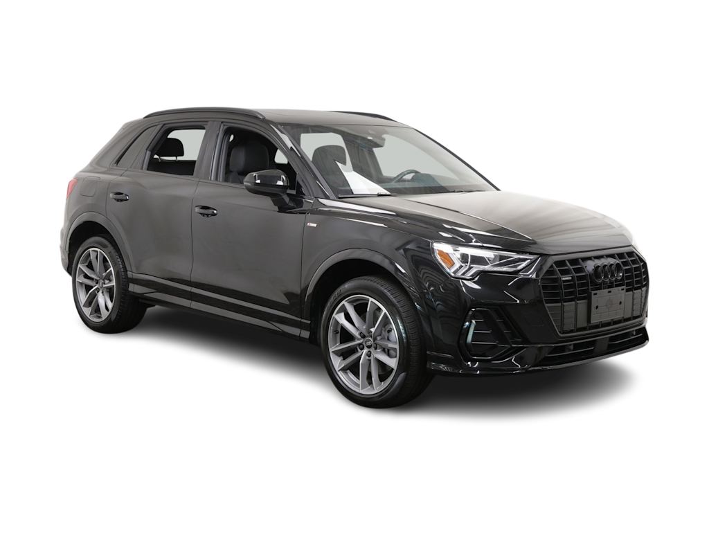 Thumbnail: 2023 Audi Q3 - 12