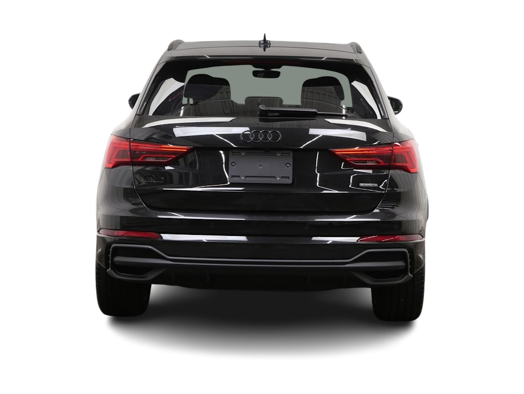 Thumbnail: 2023 Audi Q3 - 5