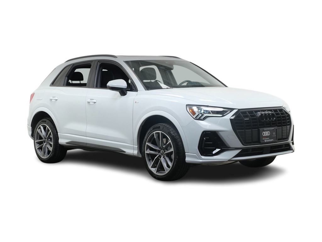 Thumbnail: 2022 Audi Q3 - 13