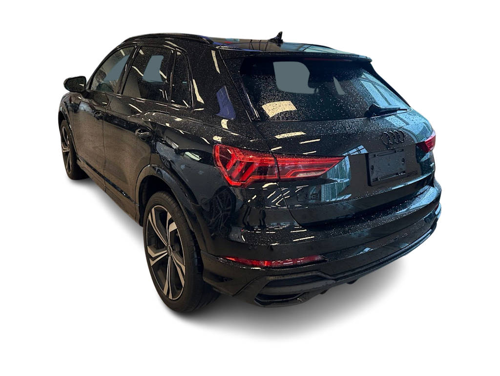 Thumbnail: 2023 Audi Q3 - 17