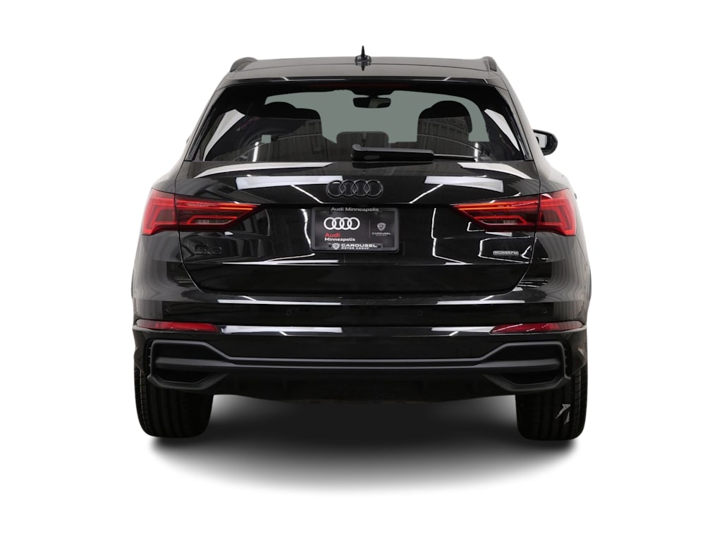 Thumbnail: 2023 Audi Q3 - 5