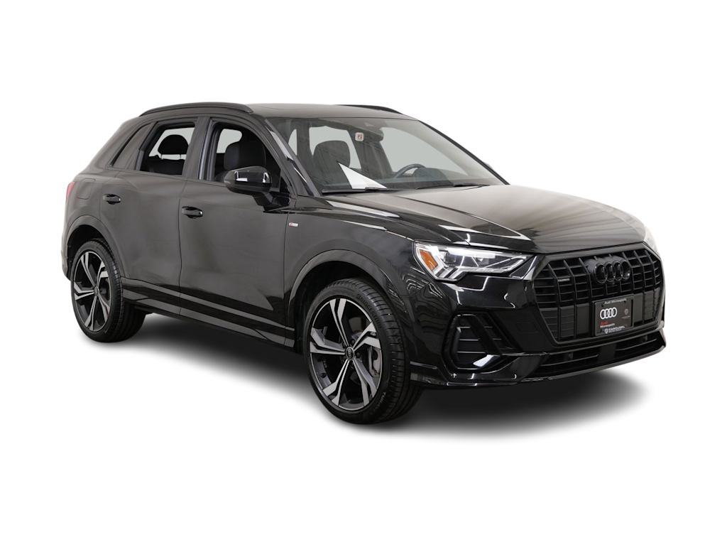 Thumbnail: 2023 Audi Q3 - 12