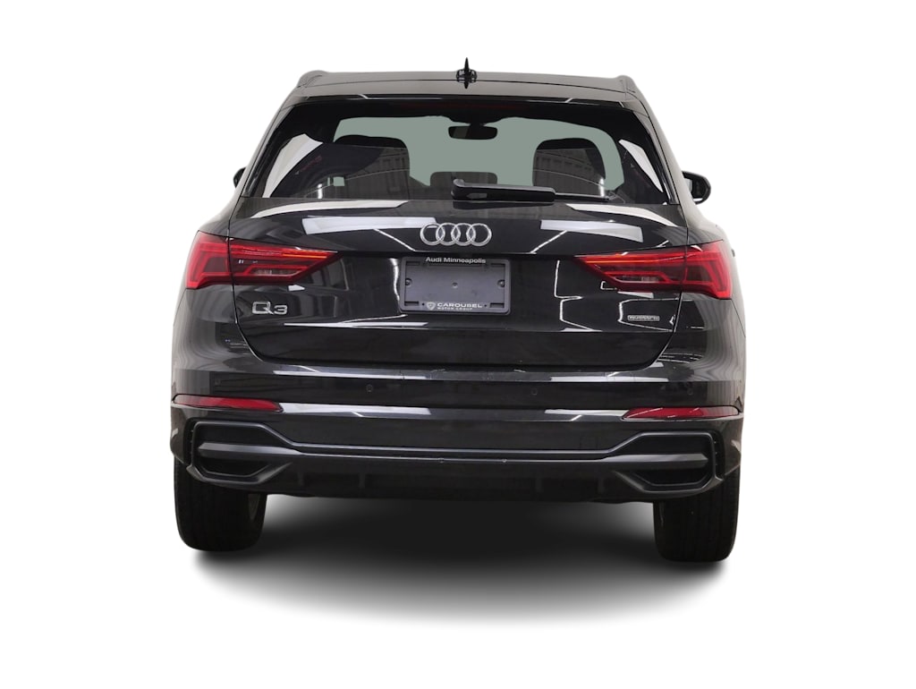 Thumbnail: 2022 Audi Q3 - 5