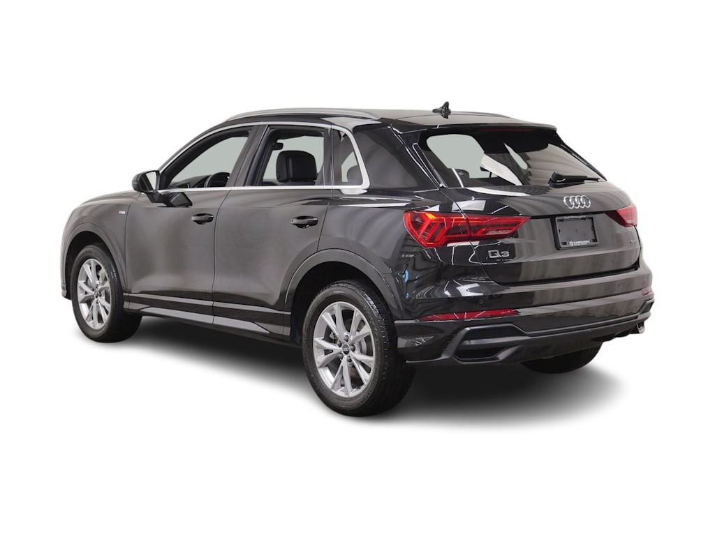 Thumbnail: 2022 Audi Q3 - 4
