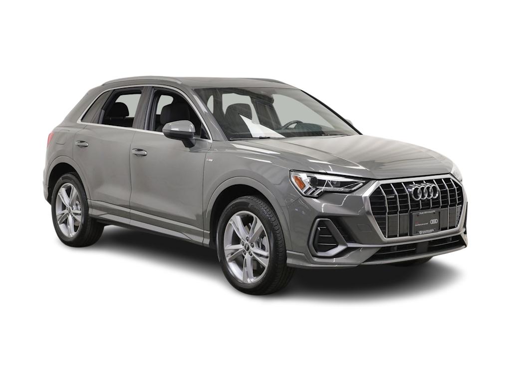 Thumbnail: 2022 Audi Q3 - 14