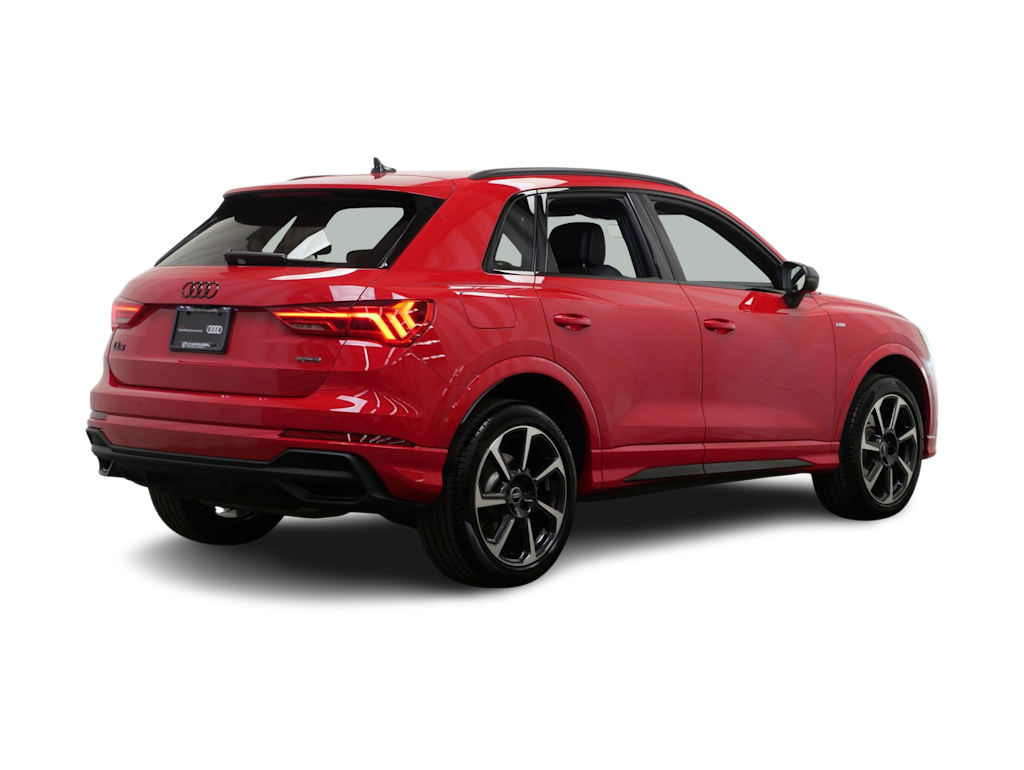 Thumbnail: 2025 Audi Q3 - 13