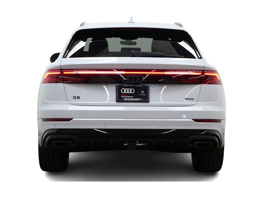 Thumbnail: 2026 Audi Q8 - 5