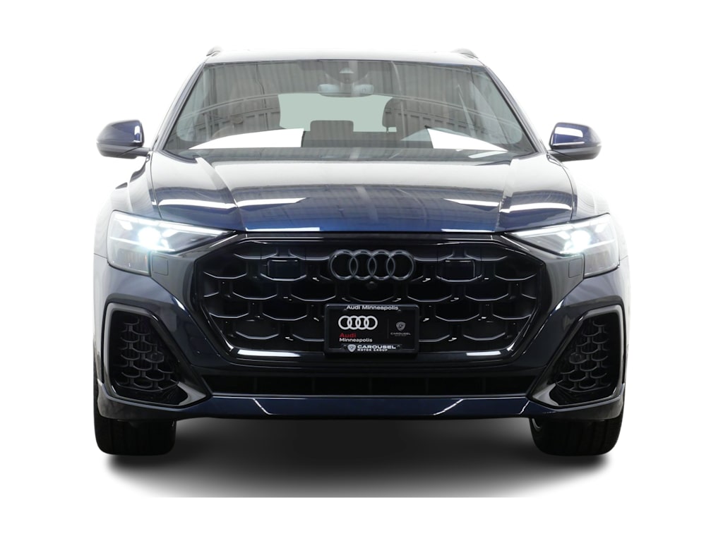 Thumbnail: 2026 Audi Q8 - 6