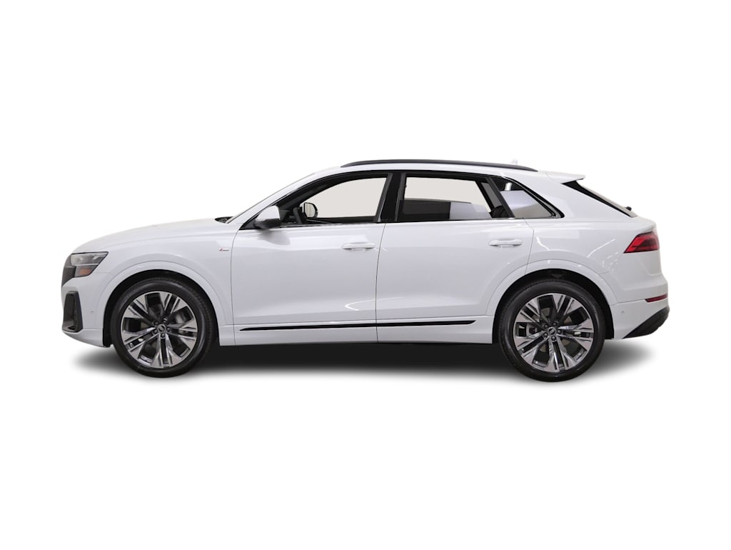 Thumbnail: 2026 Audi Q8 - 3
