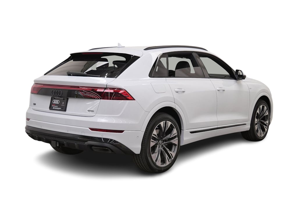 Thumbnail: 2026 Audi Q8 - 9