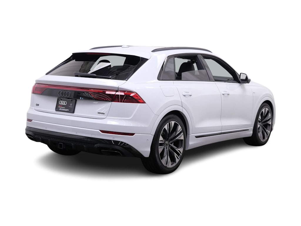 Thumbnail: 2026 Audi Q8 - 11