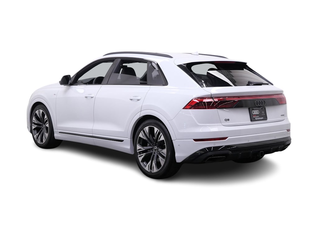 Thumbnail: 2026 Audi Q8 - 4