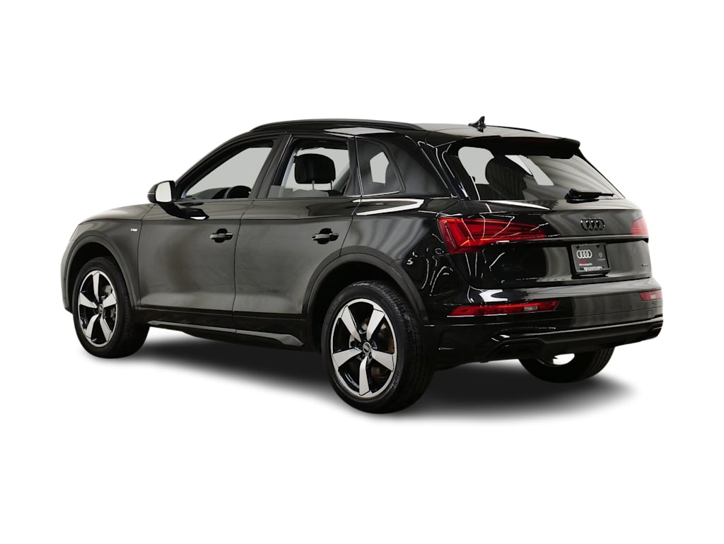 Thumbnail: 2023 Audi Q5 - 4