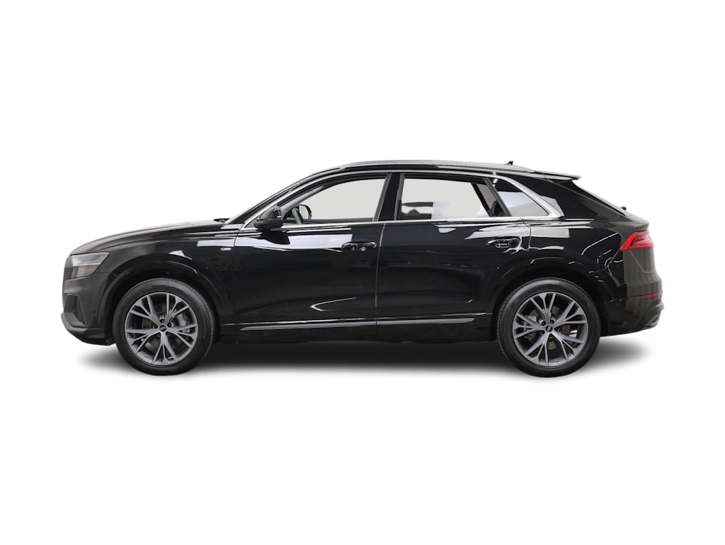 Thumbnail: 2023 Audi Q8 - 3