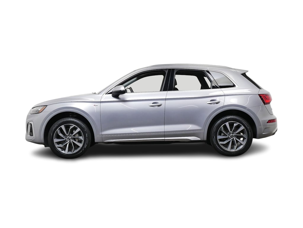 Thumbnail: 2023 Audi Q5 - 3