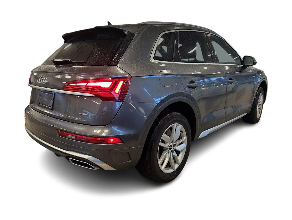 Thumbnail: 2023 Audi Q5 - 12