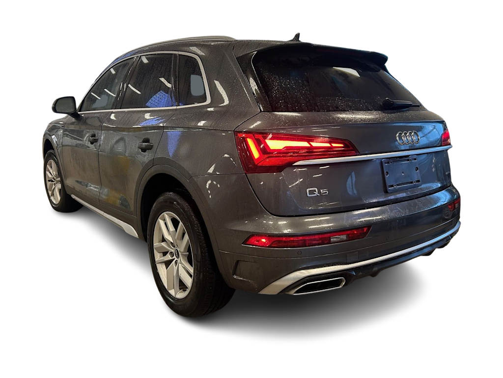 Thumbnail: 2023 Audi Q5 - 3