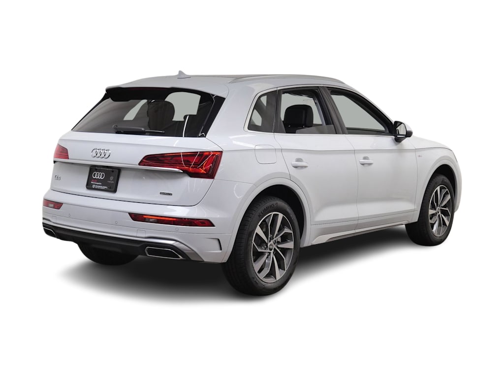 Thumbnail: 2023 Audi Q5 - 12