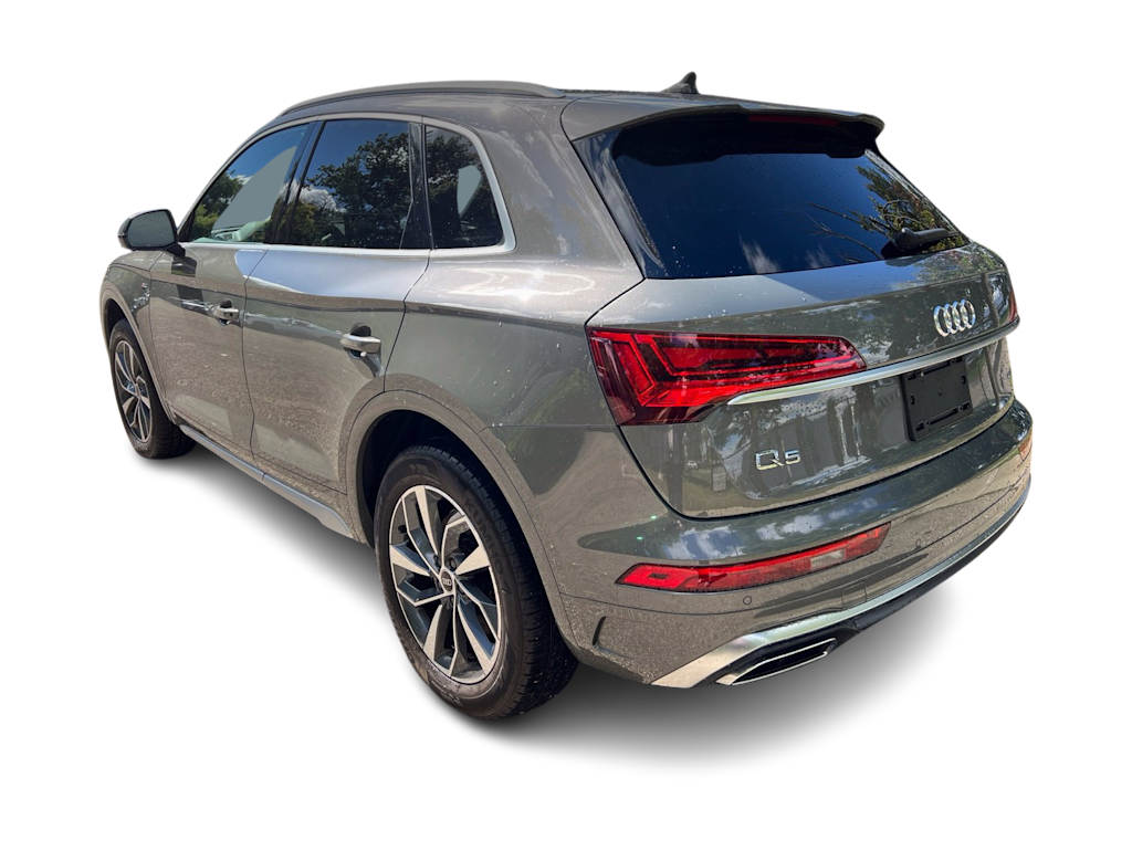 Thumbnail: 2023 Audi Q5 - 4