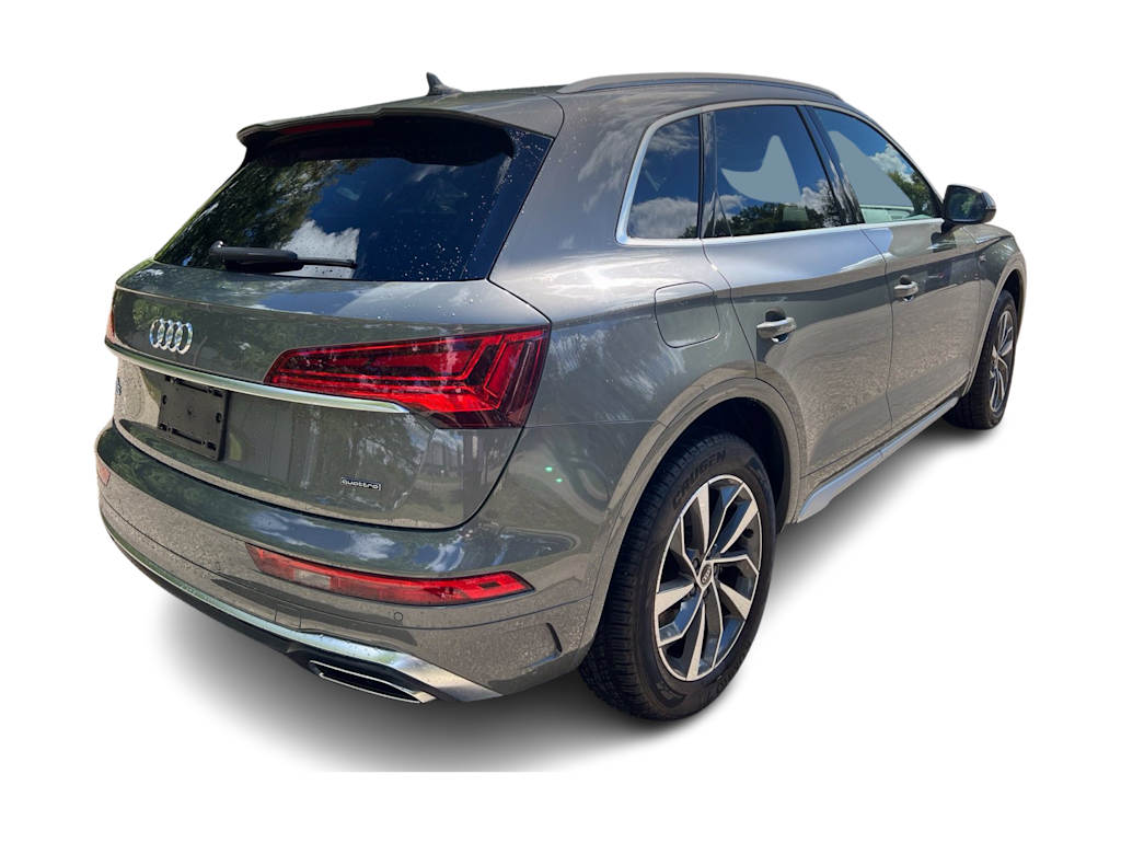 Thumbnail: 2023 Audi Q5 - 11